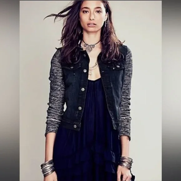 Free People Knit Hooded Denim Jacket Pumice Black Size S Distressed Women’s - Picture 3 of 14